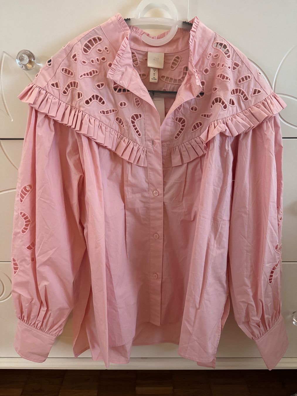 H&M Camicette: H&M Trend Baumwoll Bluse Hemdbluse Neu – Nuovo e nell'imballaggio originale da Obfelden venduto da cesarina10 2