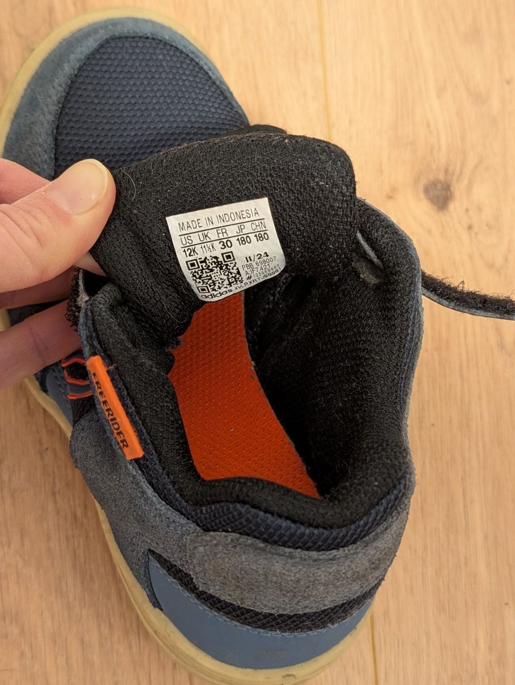 Five Ten Scarpe per ragazzi: Adidas FIVE TEN Kinder Freeride Bikeschuhe Gr. EU 30 – Usato da Netstal venduto da WidiC 3