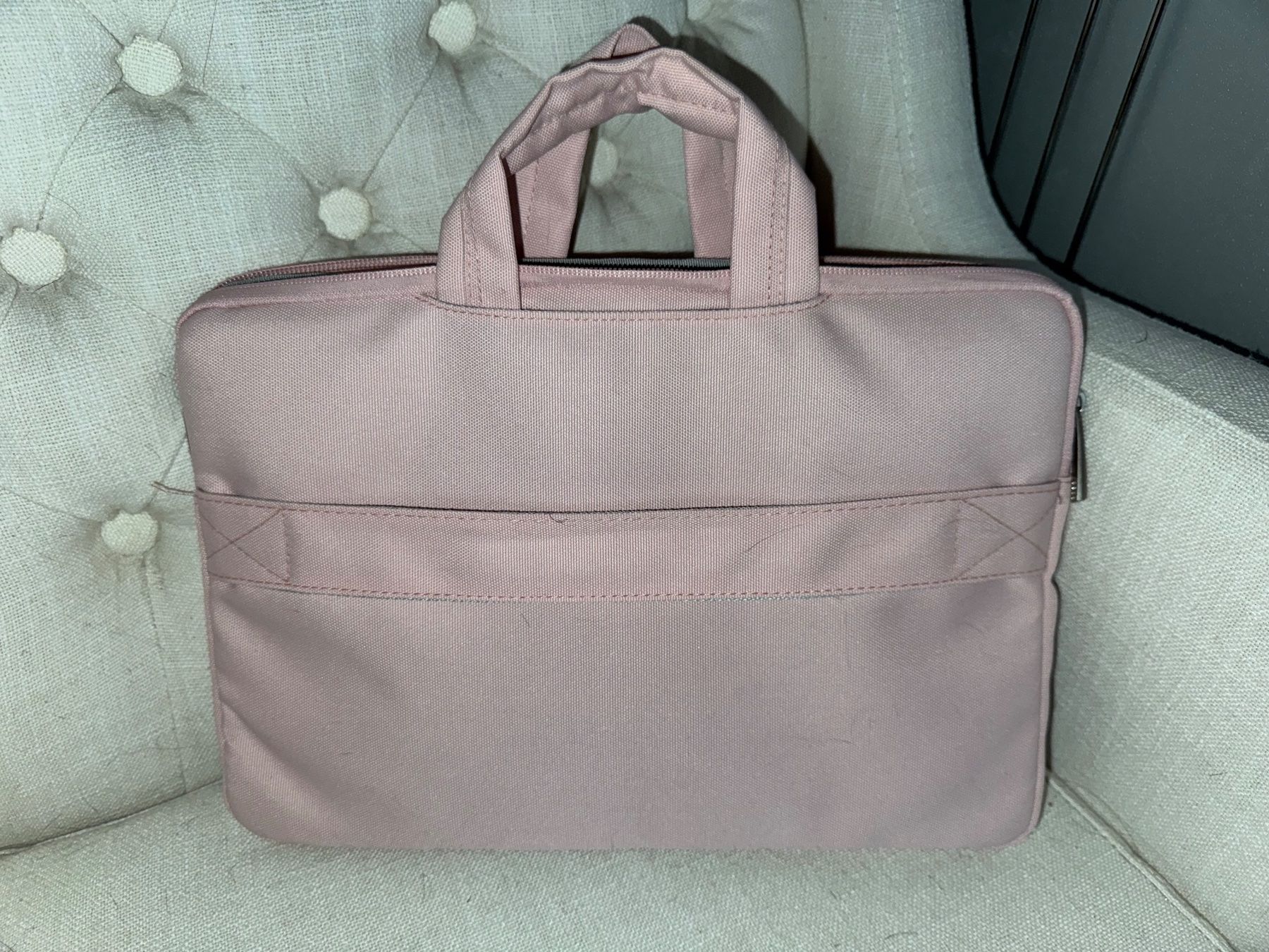 Borse da donna: Rosa Laptoptasche – Usato da Grosswangen venduto da shoes.bags.and.co 1