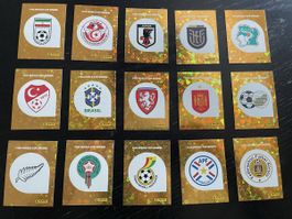 Panini World Cup 2026 - Lot de 15 Écussons / Logos Brillants