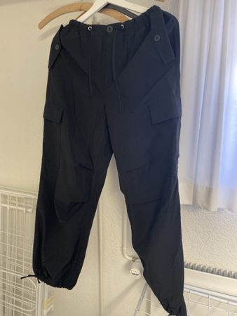 Hose schwarz Bershka Gr. XS