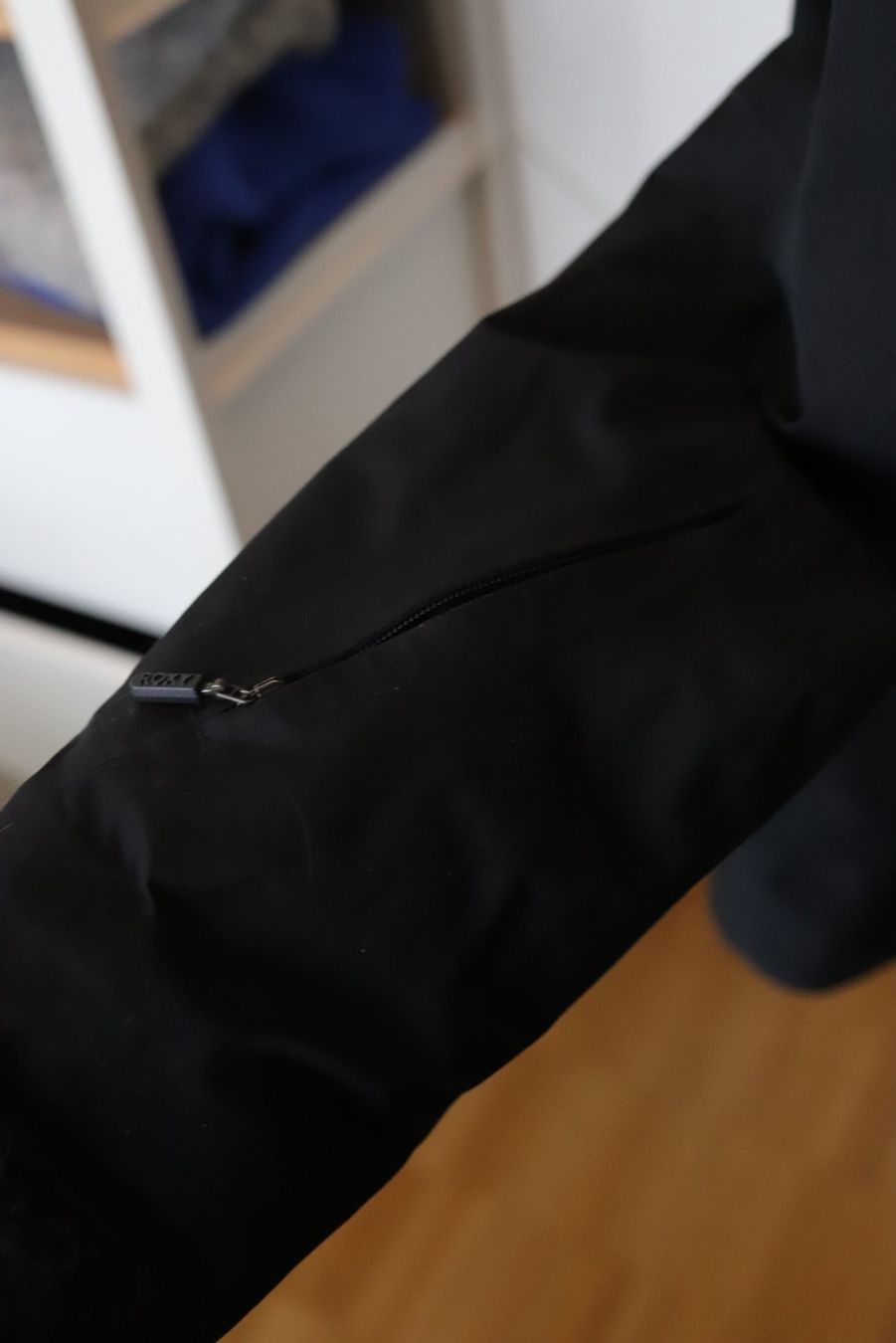 Roxy Sci: ROXY Ski/Snowboard Jacke – Usato da Zollikerberg venduto da lunavis 3