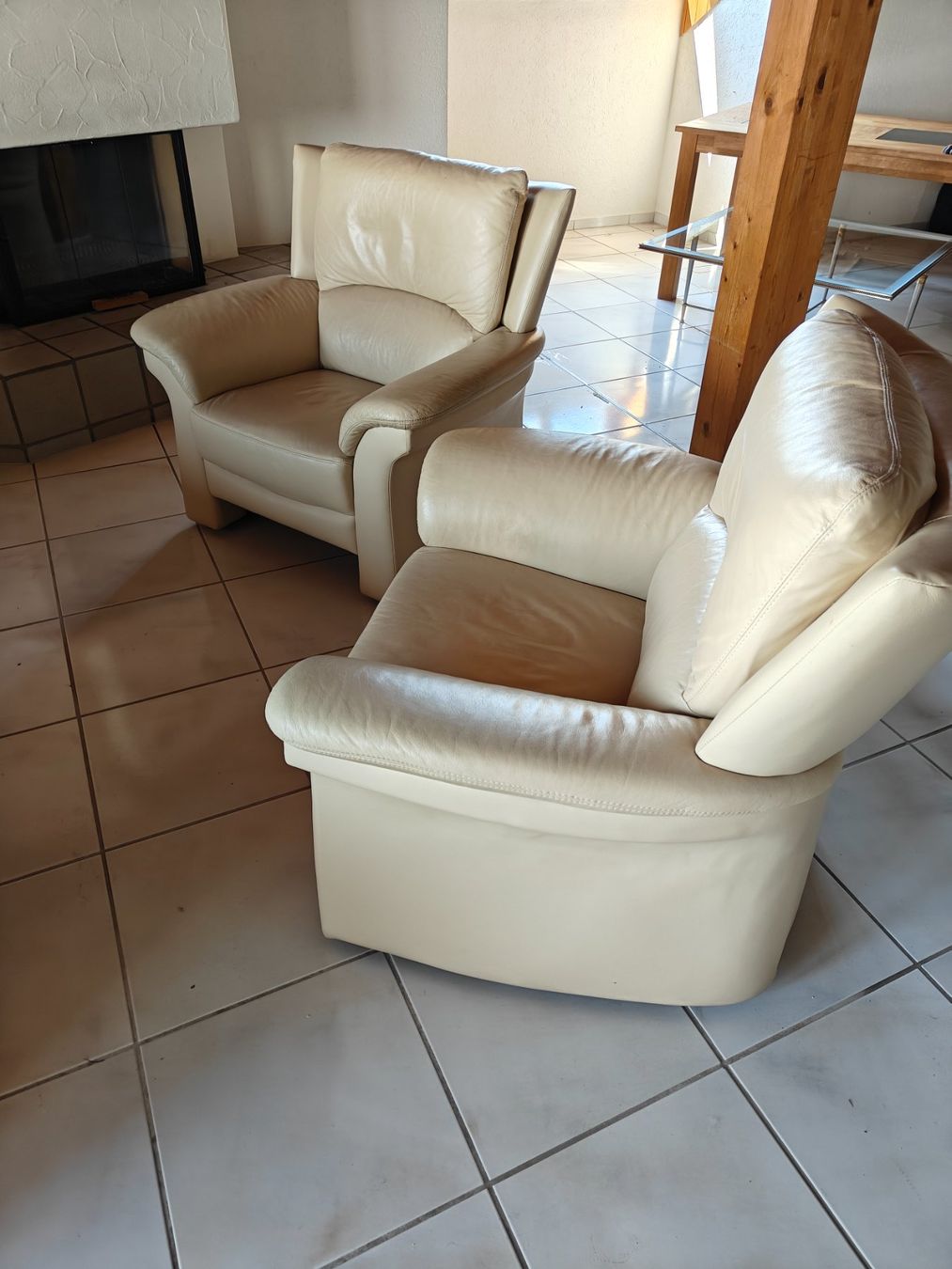 Divani: Polstergarnitur Leder - 3-Sitzer Sofa mit 2 Sesseln – Usato da Birr venduto da DisDas 7