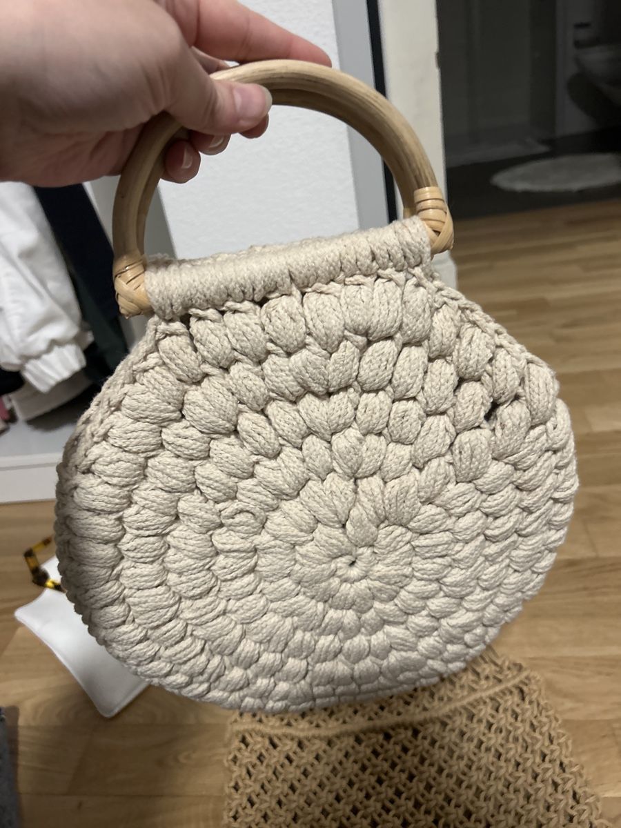 Taschen für Damen: geflochtene tasche – Gebraucht aus Winterthur von noe_55x7