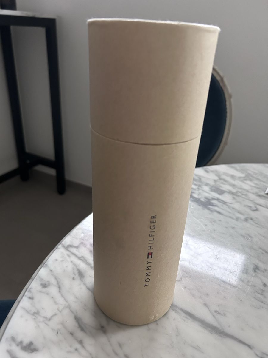 Borracce & Thermos: Tommy Hilfiger thermo flask for hot and cold drinks – Nuovo e nell'imballaggio originale da Biel/Bienne venduto da zit_v5yc 6