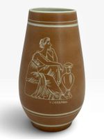 Vase V. Carraresi en céramique émaillée décor antique