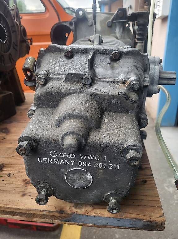 Tutti pezzi di ricambio auto: Boite a vitesses 5  VW t3 – Usato da Fully venduto da Luvi 1