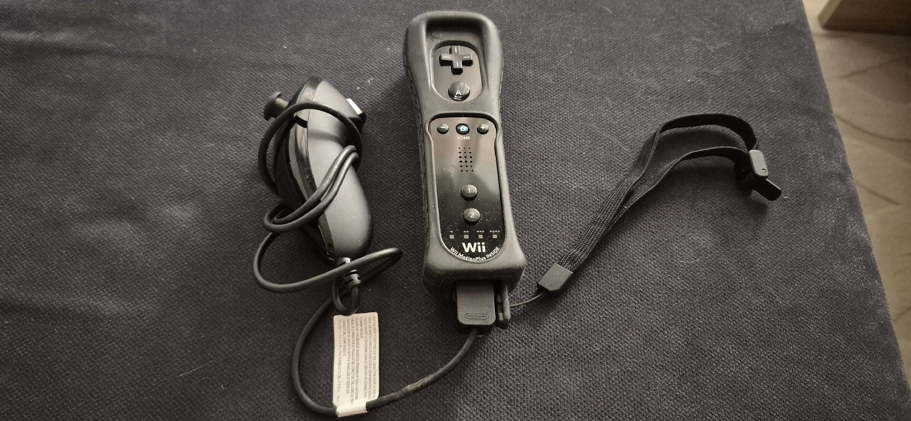 Nintendo Controller: WII CONTROLLER MANETTE NINTENDO NOIRE MOTION PLUS INSIDE – Usato da Grand-Lancy venduto da luc111