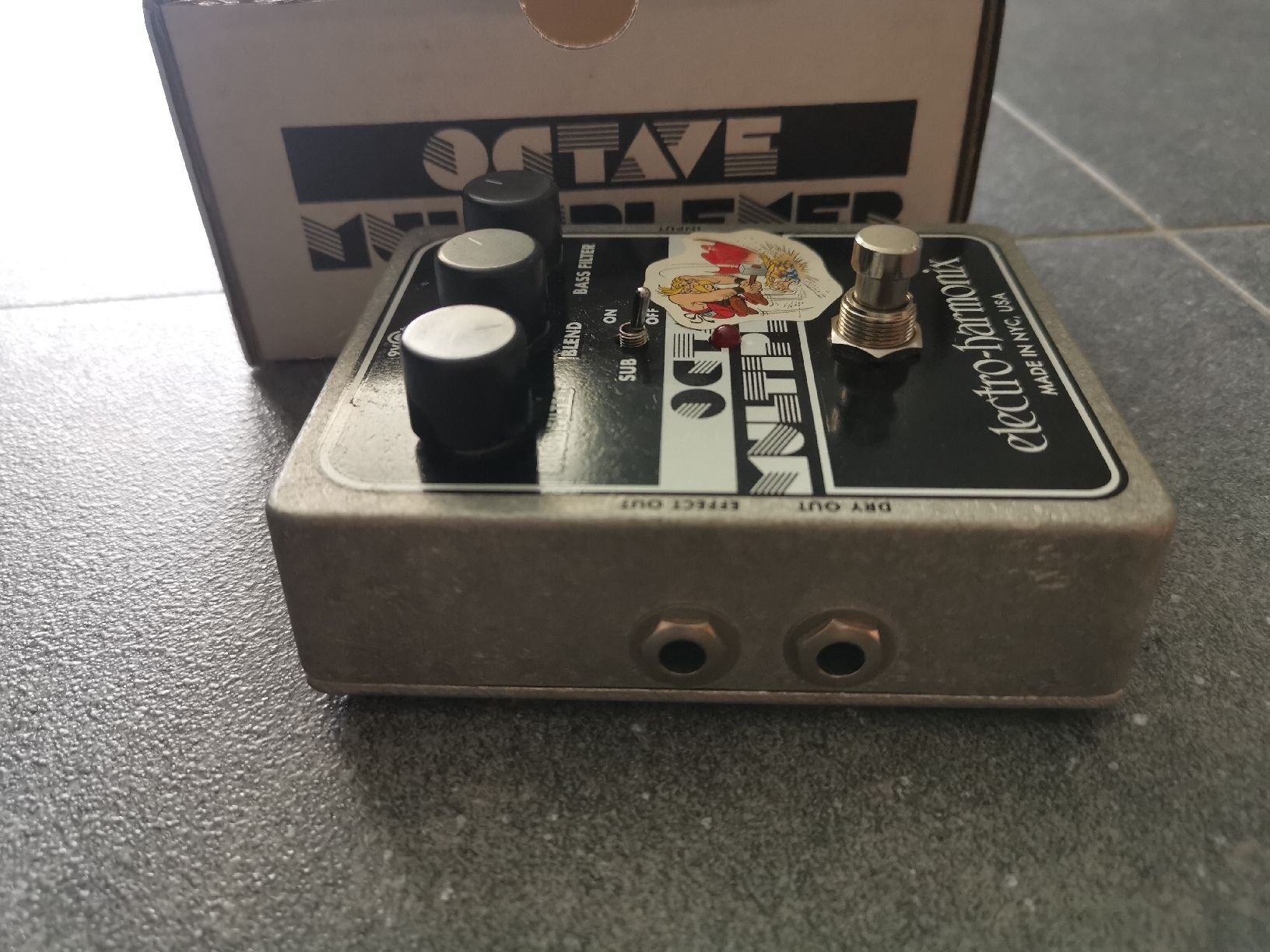 Electro-Harmonix Instruments de musique: Electro-Harmonix Octave Multiplexer Effektpedal mit OVP – D'occasion à Rohrbachgraben par noisenomad 3