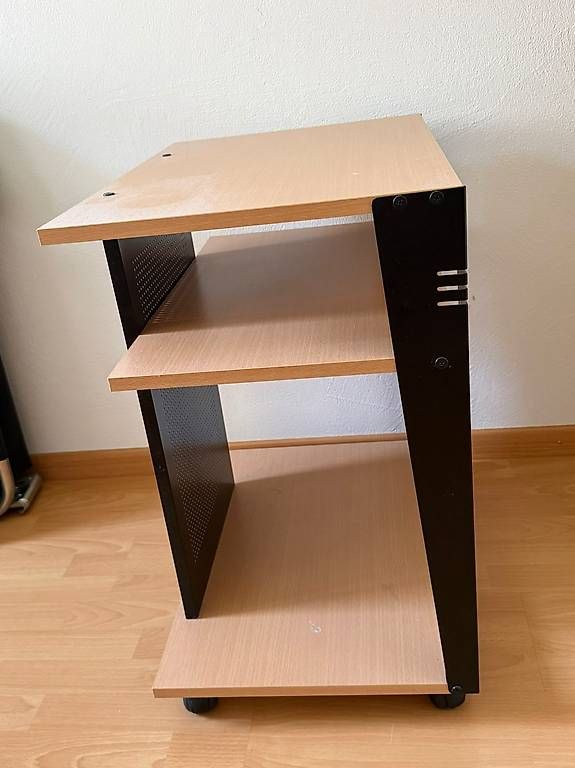 TV Möbel: TV-Möbel mit Rollen – Gebraucht aus Domat/Ems von TORA89 1