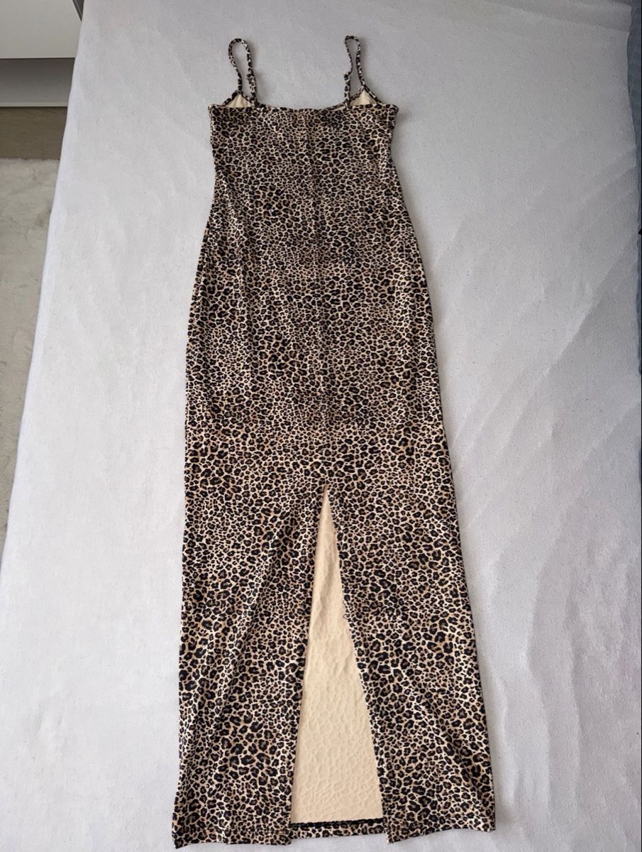Robes: Leopard Maxilleid – Neuf (Voir description) à Oftringen par soraia.i 2