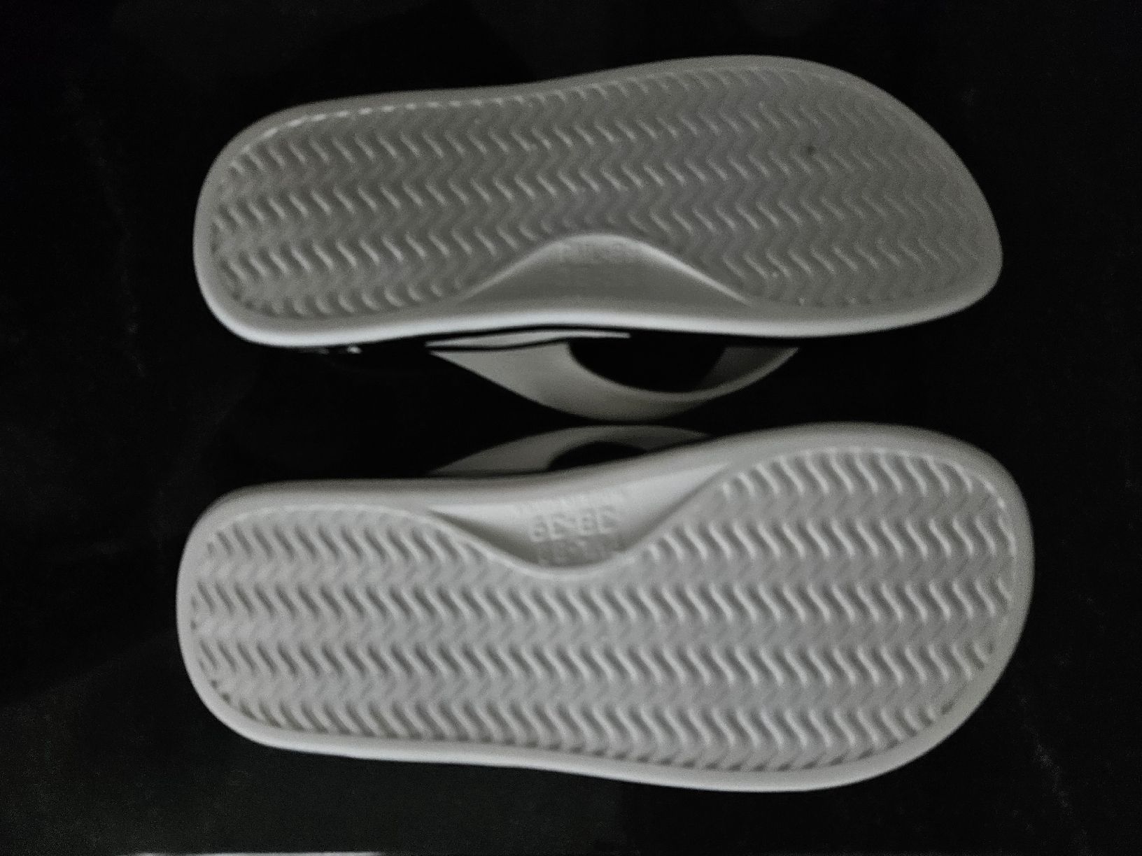 Damenschuhe: Flip Flops  Gr.38 NEU – Neu (gemäss Beschreibung) aus Rickenbach b. Wil von cornetta 1