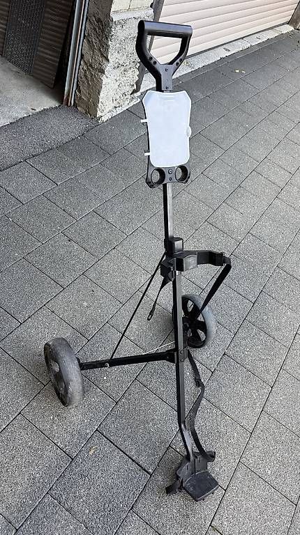 Trolley: Golftrolley 2-Rad - Inesis 100 Schwarz – Usato da Reichenbach im Kandertal venduto da nicole.mueller13 3