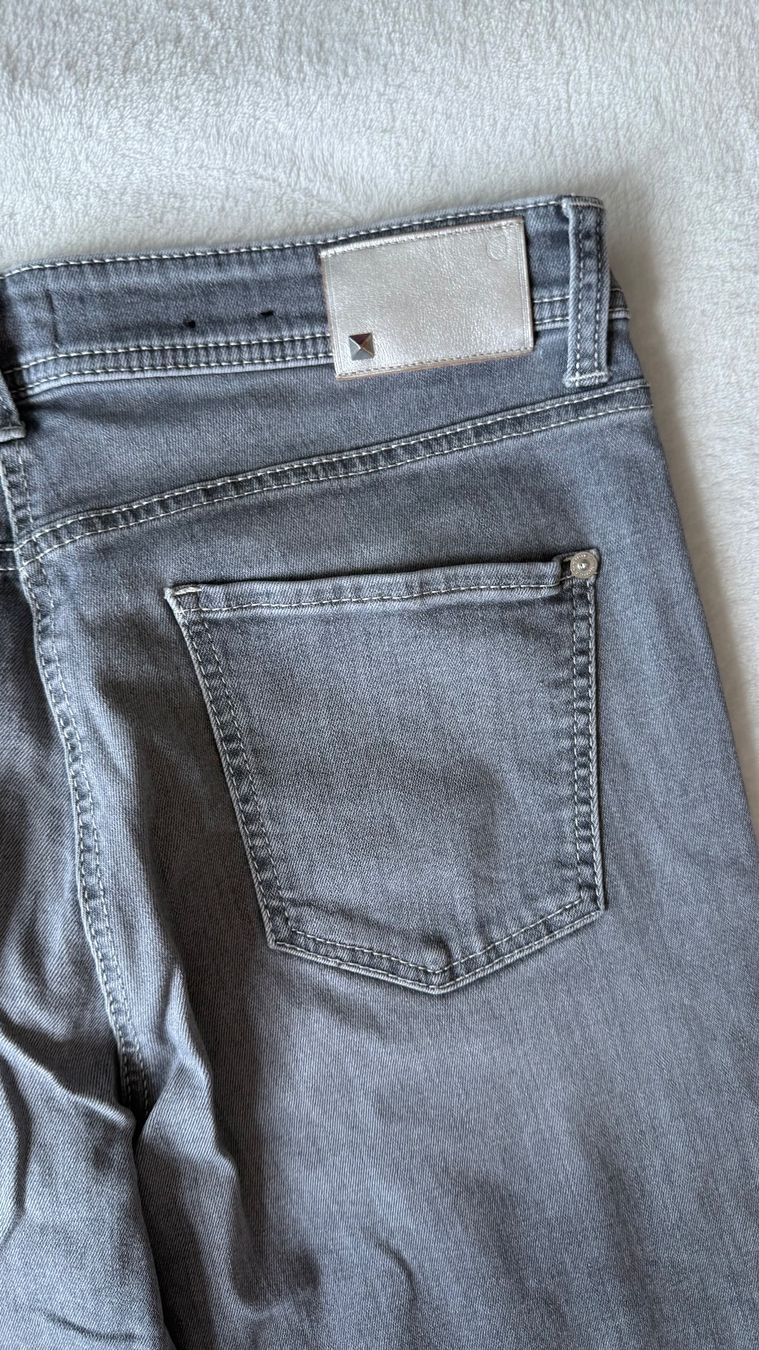 Cambio Jeans: Damen Jeans CAMBIO grau – D'occasion à Warth par sue500 4