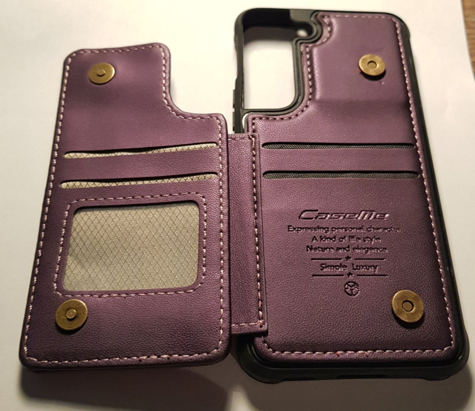 Covers & Schutzfolien: Leder Hülle lila mit Kartenfächern zu Samsung Galaxy S22 – Neu und originalverpackt aus Schöftland von dahonich