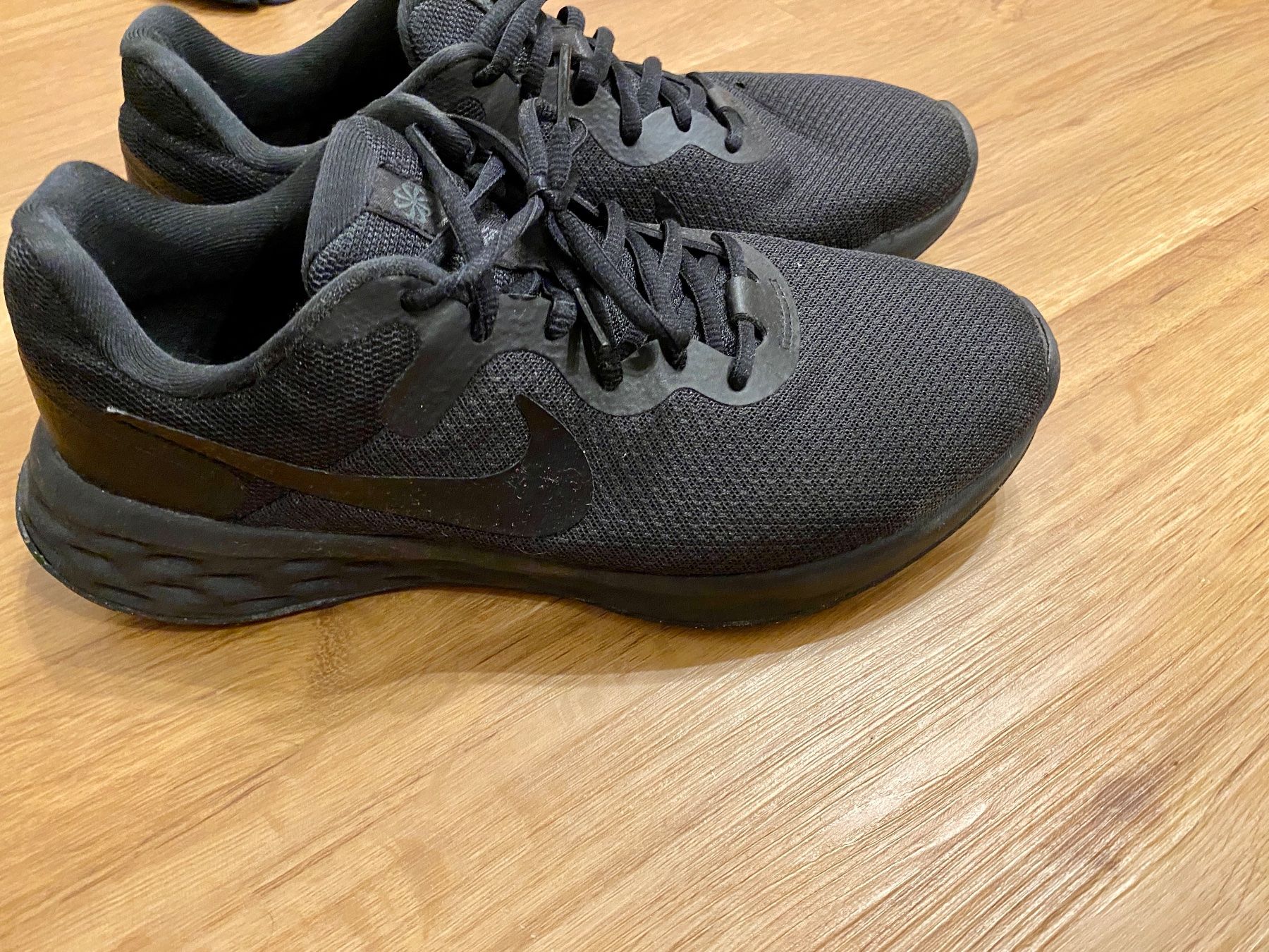 Scarpe da uomo: Nike LAUFSCHUHE Revolution – Usato da Kriens venduto da Big_leo 1