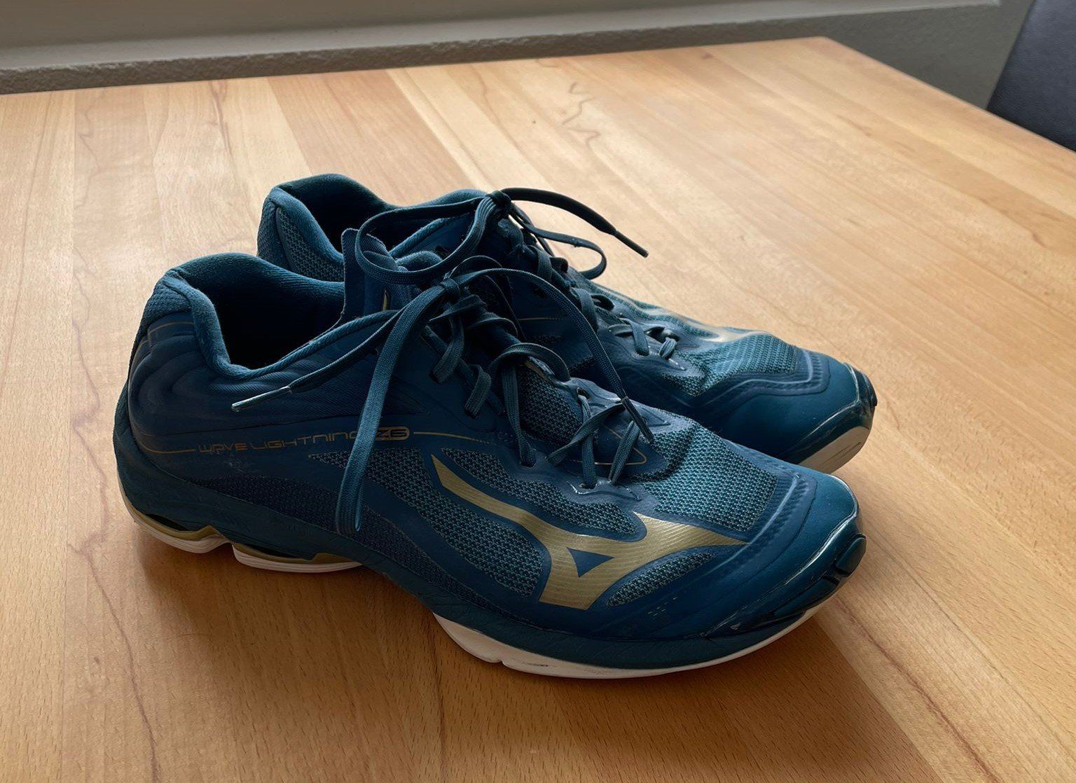 Scarpe da uomo: Mizuno Wave Lightning Z6 Hallen-Turnschuhe – Usato da Madiswil venduto da Stratosteve 4