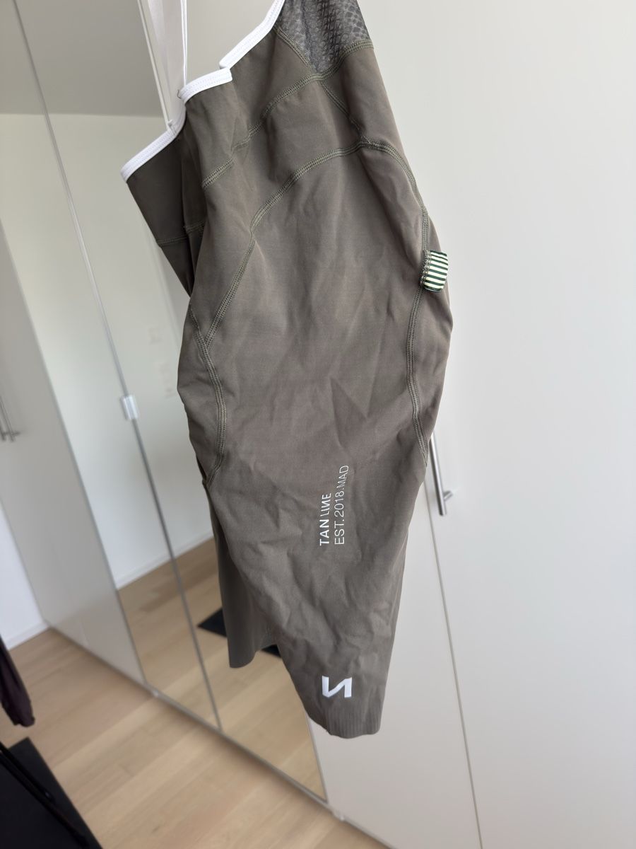 Pantaloni: Radhose TAN LINE Grösse M – Usato da Hombrechtikon venduto da Sven_Gerber