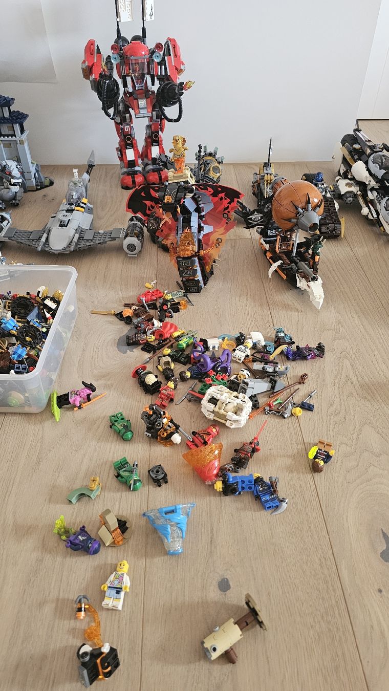 Lego Kit di costruzioni: lego Ninjago Konvolut  – Usato da Russikon venduto da marcello375 1