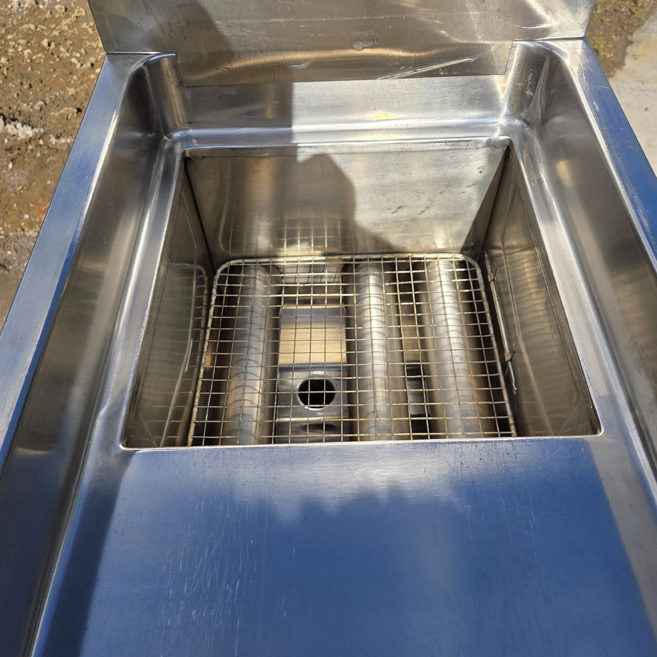 Elettrodomestici da cucina: Gas Fritture – Usato da Unterwasser venduto da guido90 3