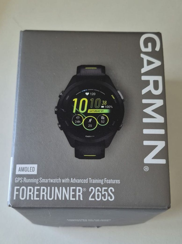 Garmin Smartwatch: Garmin Forerunner 265S Smartwatch mit neuem Band – Usato da Baar venduto da speedy258