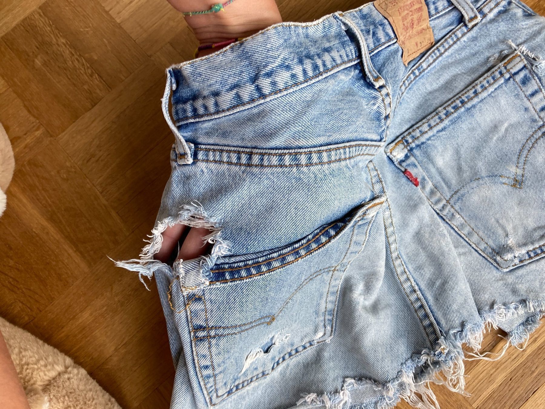 Levi's Gonne: Jeans Minirock used Look Levis – Usato da Uster venduto da Kalici1 3