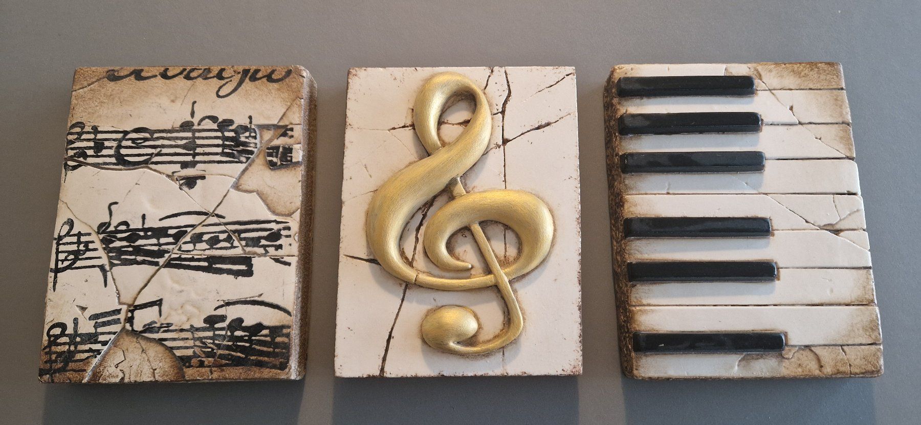 Foto & Immagini: 3 Sid Dickens "Piano Keys", "Treble Clef", "Musical Notation – Usato da Richterswil venduto da Katinka82 1