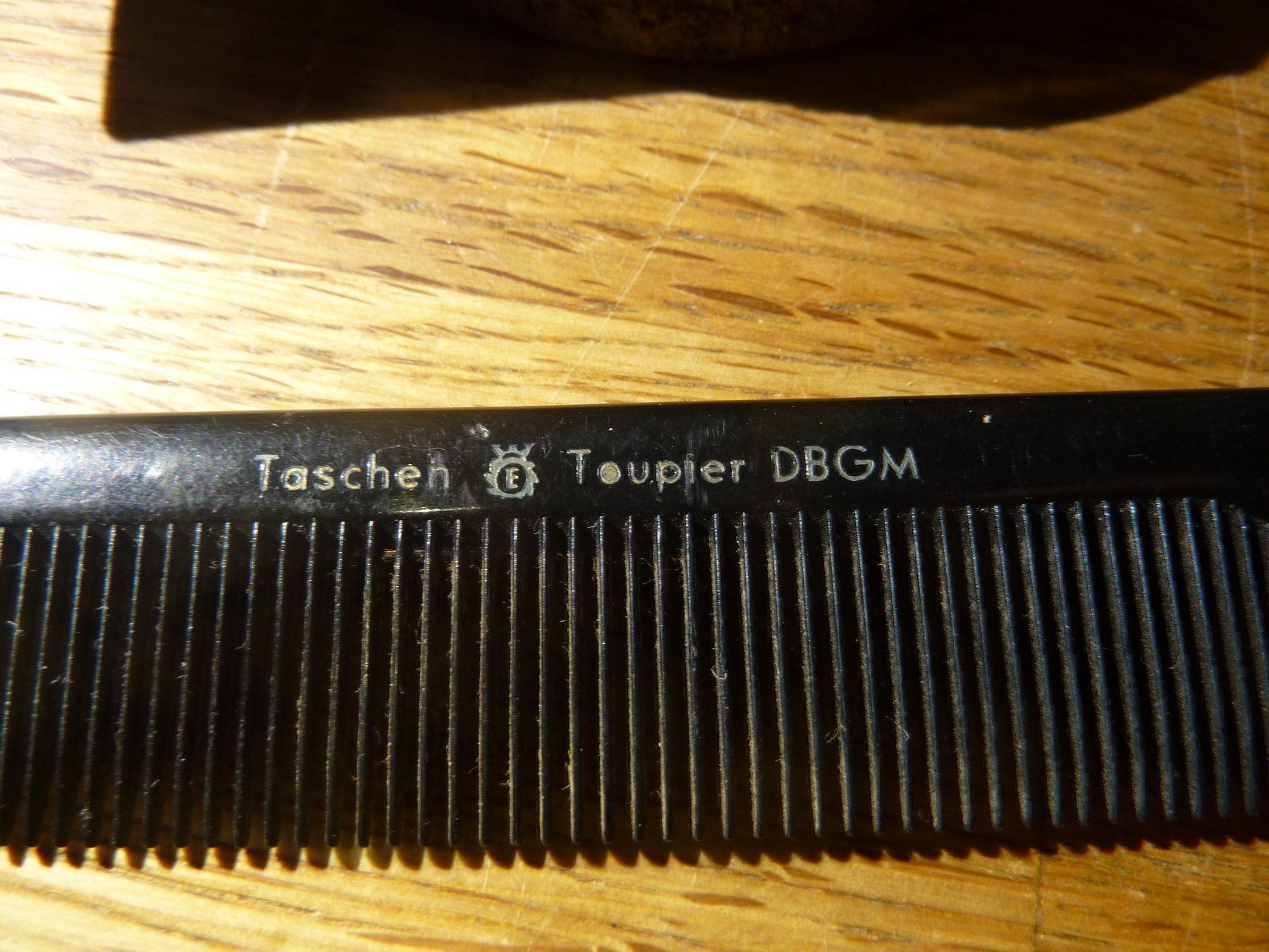 Altro per la cura dei capelli: Antiker Taschen Toupier Set DBGM Germ – Usato da Hochfelden venduto da swissice 4