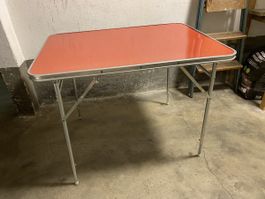 Vintage Campingtisch 60 x 86 cm rot