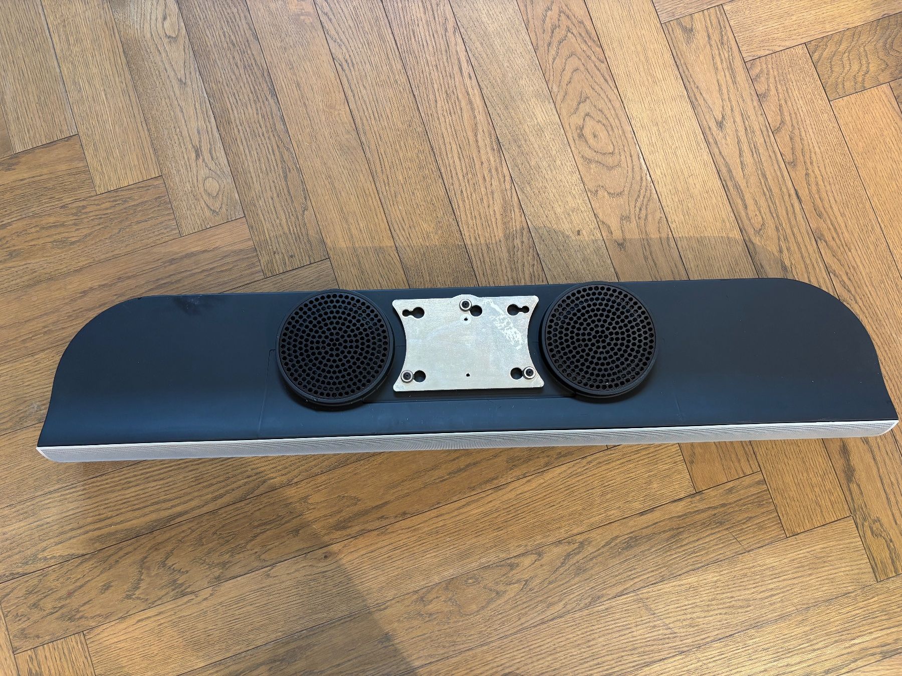 Bang & Olufsen Casse acustiche: Barre de son Beolab 7-1 – Usato da Sion venduto da Bang-OlufsenSion 3