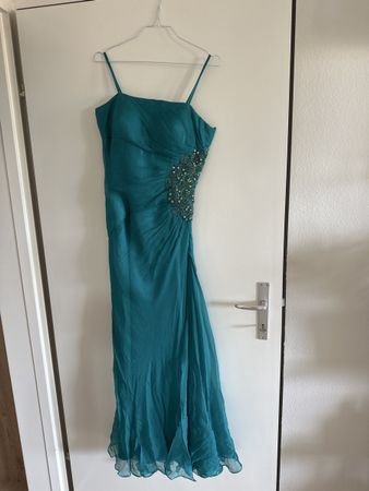 Abendkleid aus Seide Gr 36 