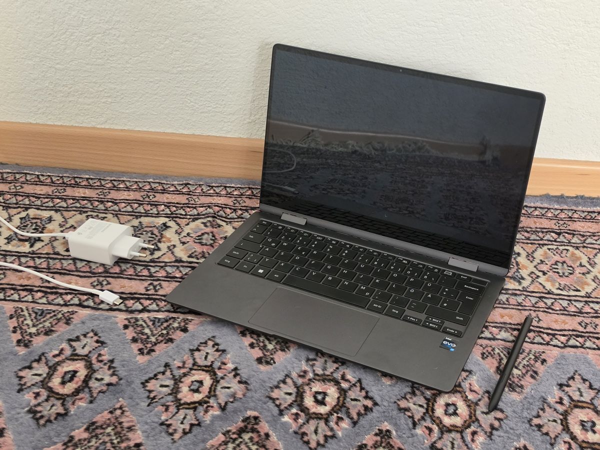 Samsung Notebooks: Laptop | Samsung Galaxy Book3 360 – Gebraucht aus Tann von Flowerfield
