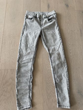 Neu: C&A Skinny Jeans 158 cm