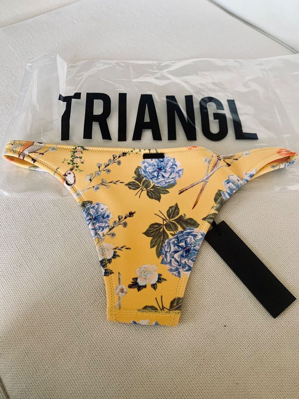 Badekleider & Bikinis: NEU Original TRIANGL Bikini – Neu und originalverpackt aus Basel von AVLiving 1