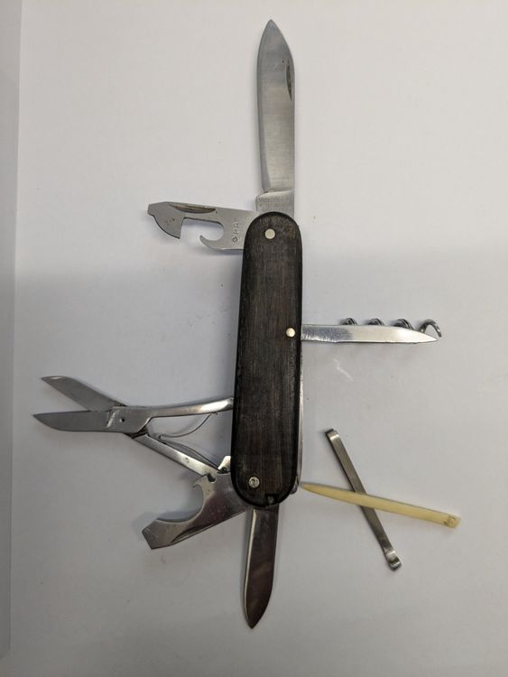 Sackmesser Armée Suisse Victorinox OFFICIER SUISSE | Kaufen auf Ricardo