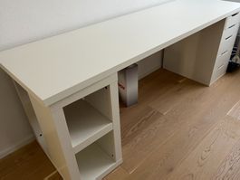 Schreibtisch weiss (mit Schubladen)