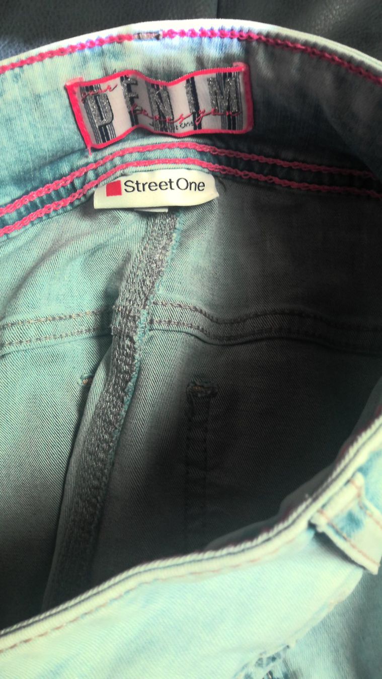 Jeans: Capri-Jeans Street one Gr. 33/22 – Usato da Uster venduto da Esther_Hagmann 2