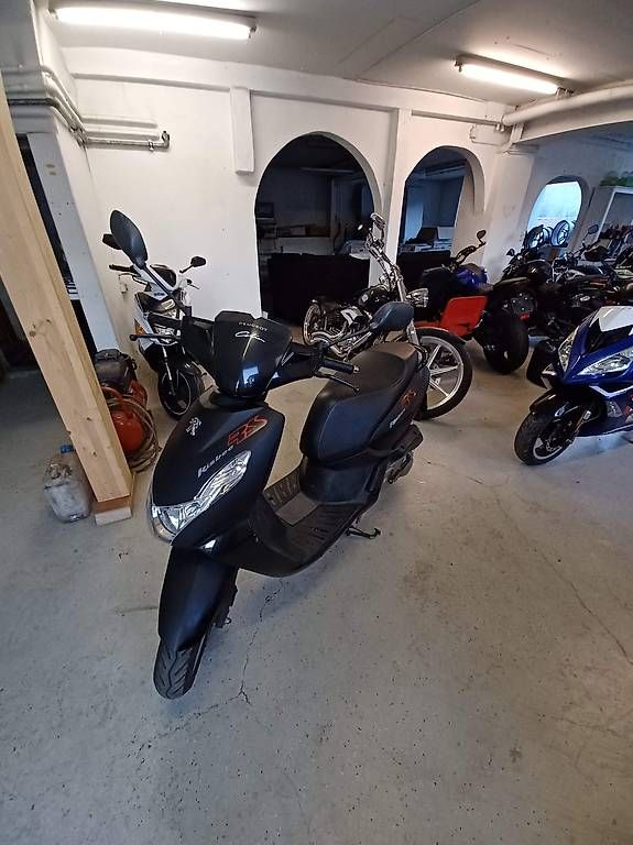 Peugeot Scooter: Peugeot Kisbee 50cc 65km/h 4t – Usato da Moudon venduto da G-Tuning 1