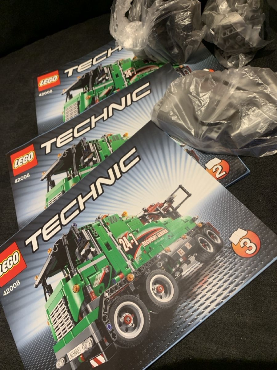 Lego Technic 42008 - Recovery Service Truck (Gebraucht) in Biberen für ...
