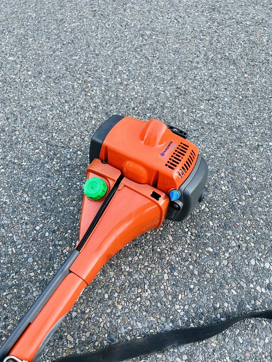 Husqvarna Tutti gli attrezzi: Rasentrimmer Husqvarna 345 R – Usato da Urdorf venduto da Faz_19 6