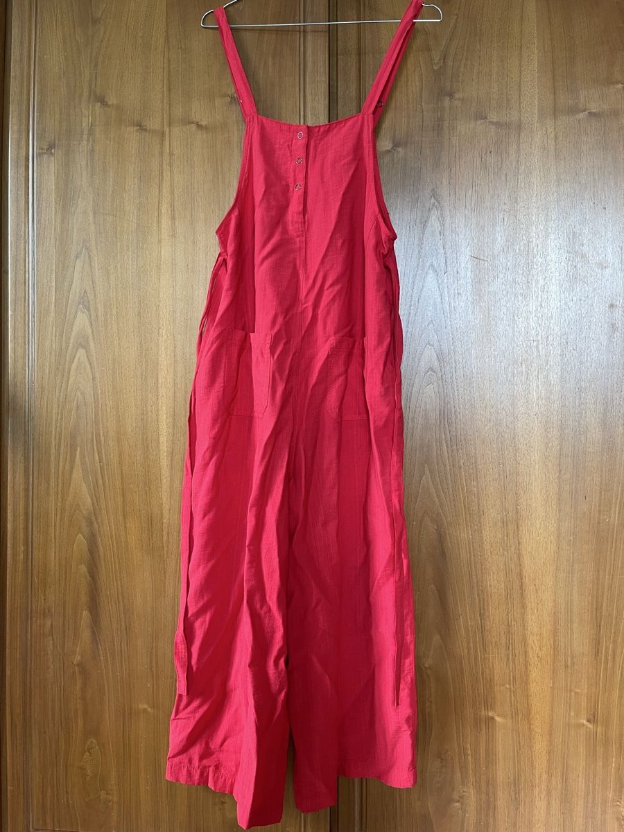 Tute: Red Cotton Romper – Usato da Zürich venduto da hsi_tl5c