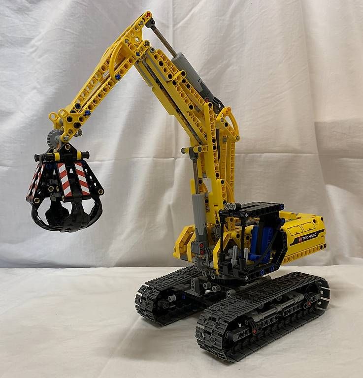 Lego Kit di costruzioni: Lego Technic Raupenbagger – Usato da Meikirch venduto da meineangebote