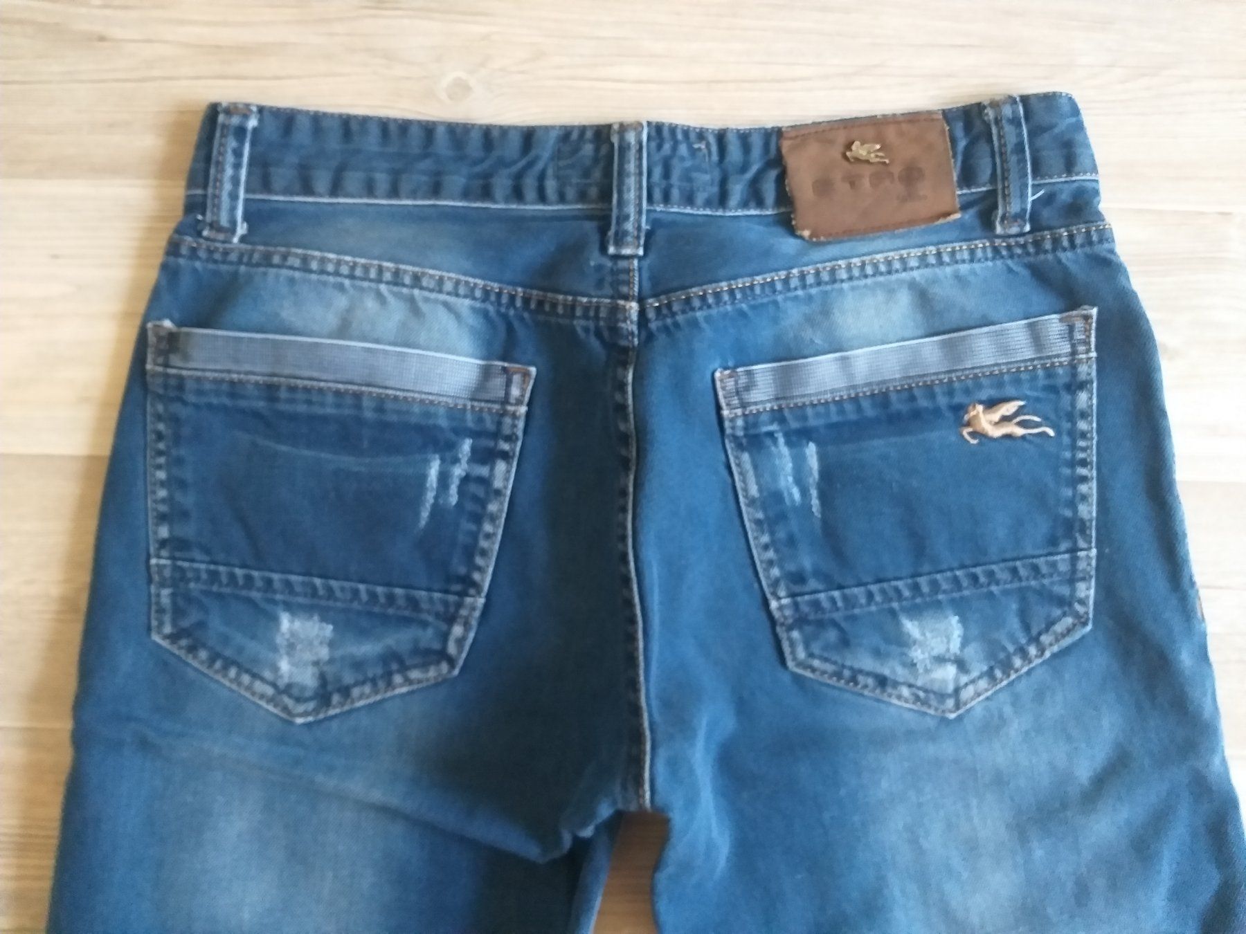 Etro Jeans: ETRO Bermuda Jeans taille / Grosse S – Gebraucht aus Cossonay-ville von Super-Price-Quality 7