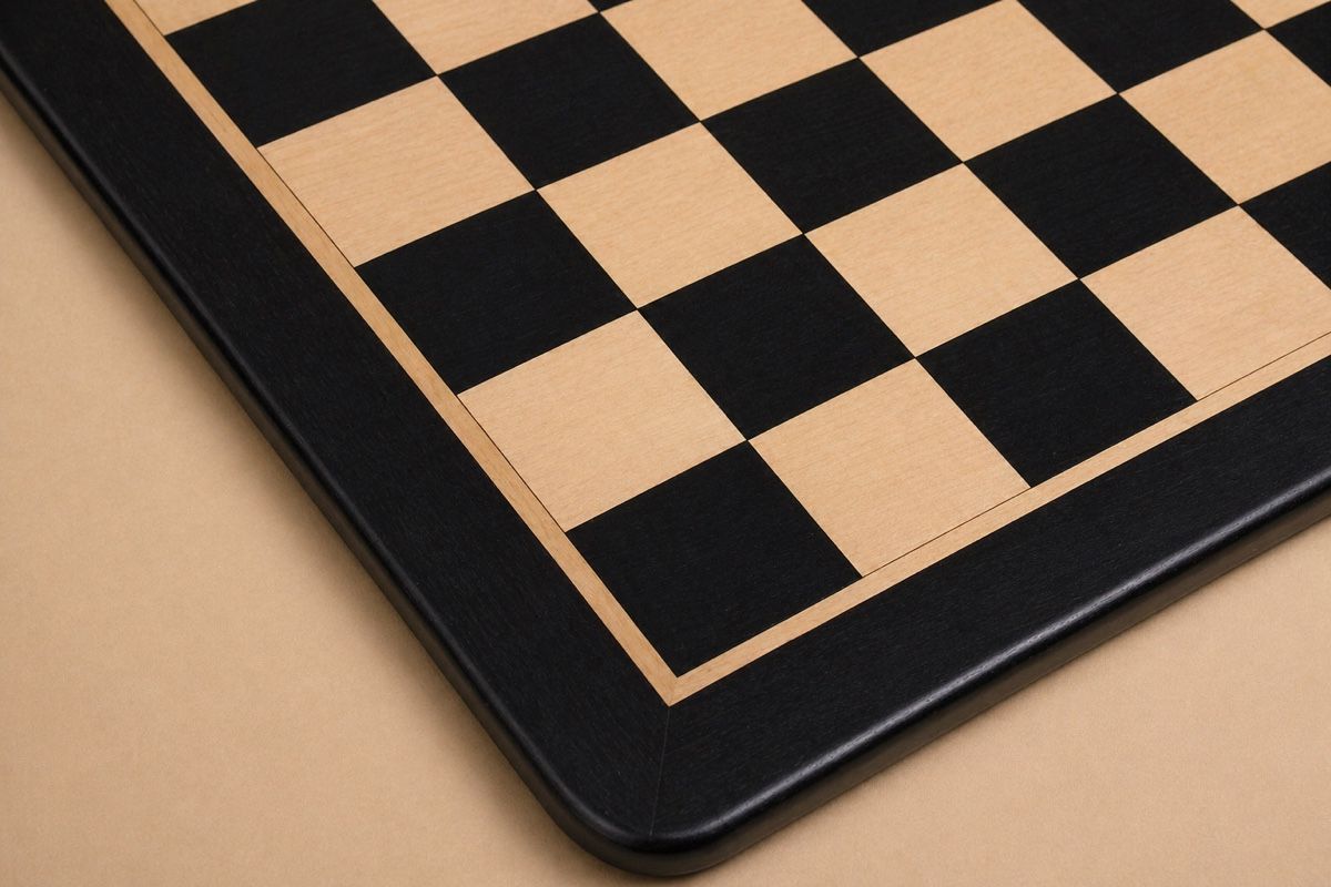 Jeux: 21" Chess Board - Ebony & Maple Wood – Neuf avec emballage d'origine à Tägerig par An777 1