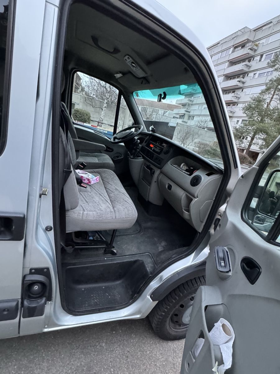 Renault Nutzfahrzeuge: Renault Master – Gebraucht aus Basel von mau_m6rr 4