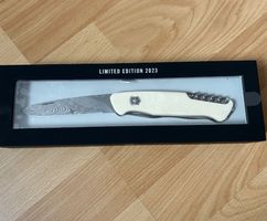 Victorinox Damast 2023