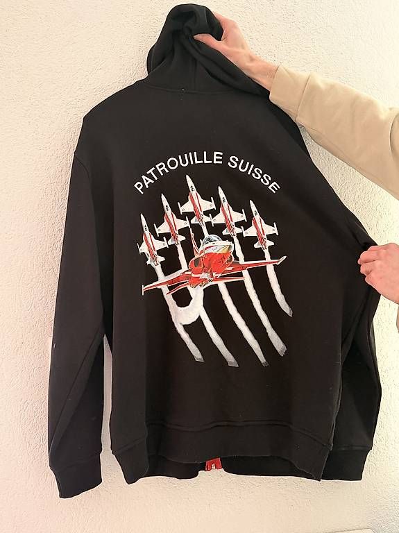 Jacken: Jacket à vendre  – Gebraucht aus Massongex von foc_nkx9 2