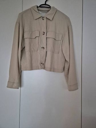 leichte Sommerjacke beige Stradivarius, Gr. S