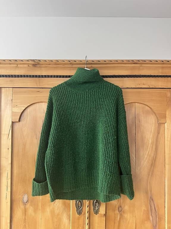Maglioni & Felpe: Grüner Strickpullover mit Rollkragen – Usato da St. Gallen venduto da sch_t97h