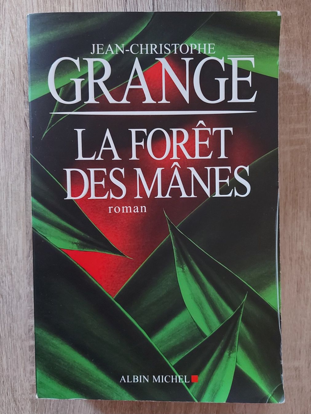 Libri: GRANGE - La forêt des mânes – Usato da Botyre / AYENT venduto da Botyrette